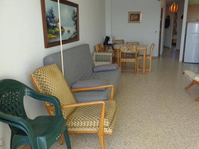 דירות אמפוריבראבה Apartamento Vista Mar Edificio Manhattan 19 מראה חיצוני תמונה