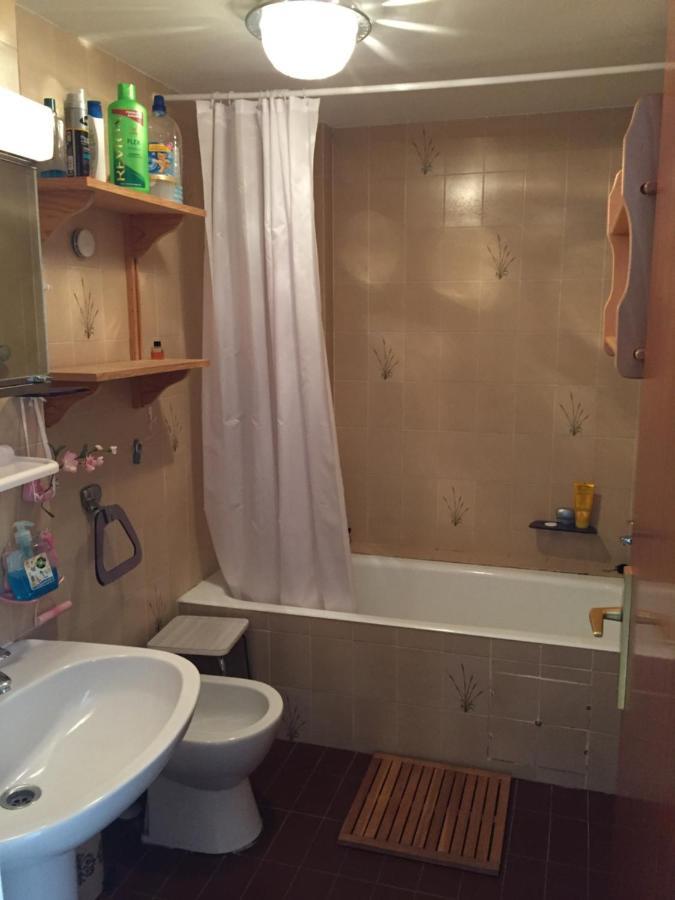 דירות אמפוריבראבה Apartamento Vista Mar Edificio Manhattan 19 מראה חיצוני תמונה