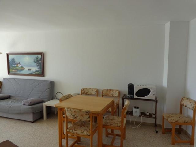 דירות אמפוריבראבה Apartamento Vista Mar Edificio Manhattan 19 מראה חיצוני תמונה